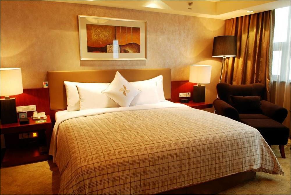 Merryland Traders Hotel Changshu Zewnętrze zdjęcie